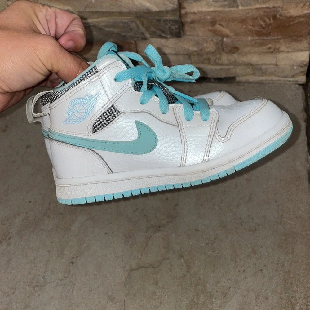 Rare!!2017 Air Jordan 1 Retro High GG 'White Still Blue'